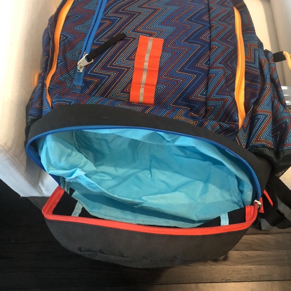 Nike Sports Backpack - size 12”x20”x6” approximately - Picture 10 of 11